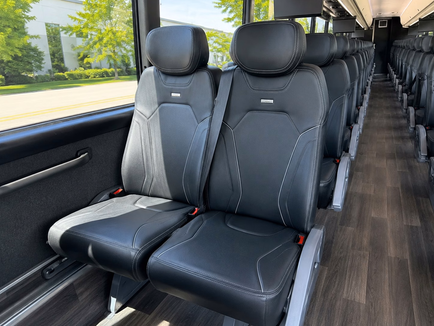 cross county and long distance wedding guest shuttles from baltimore