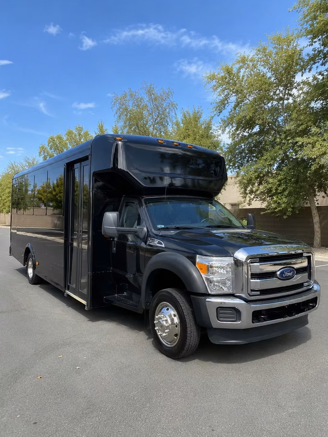 party bus rentals for baltimore concert nights out